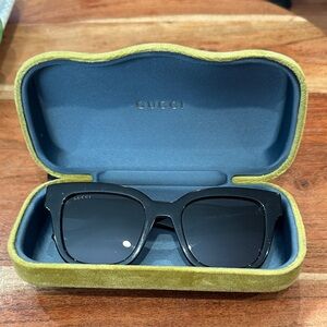 Gucci Black Sunglasses